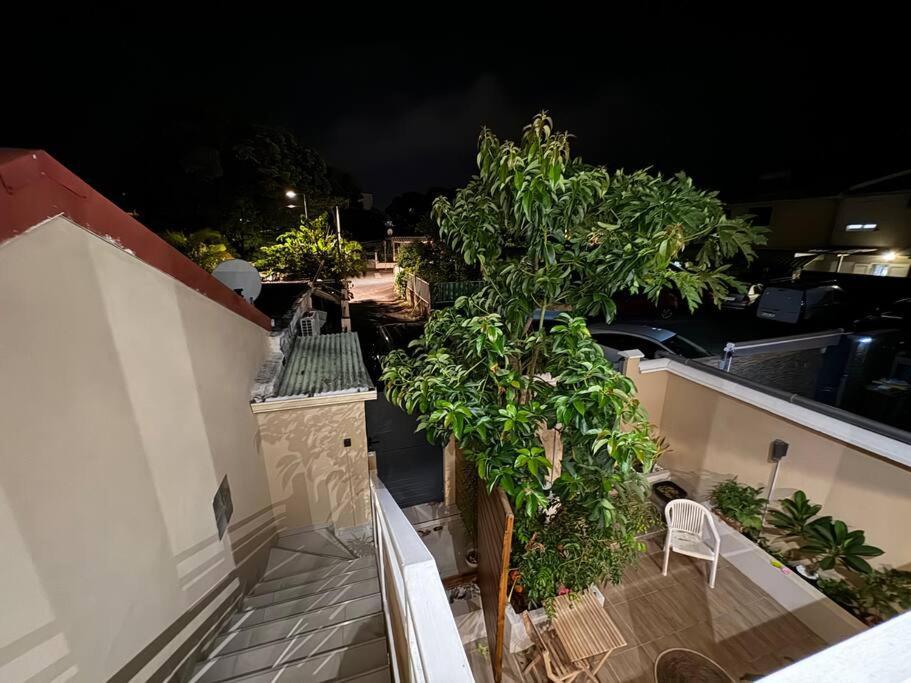 Grand Studio Charmant, Tout Equipe… Saint-Denis Esterno foto
